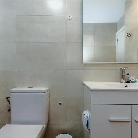 Seven Seas Appartement *