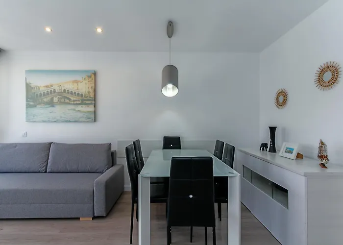 Апартаменты Seven Seas Льорет-де-Мар