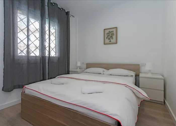 Seven Seas Apartment