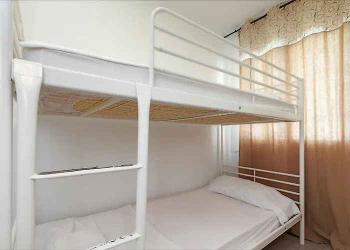 Apartment Seven Seas *